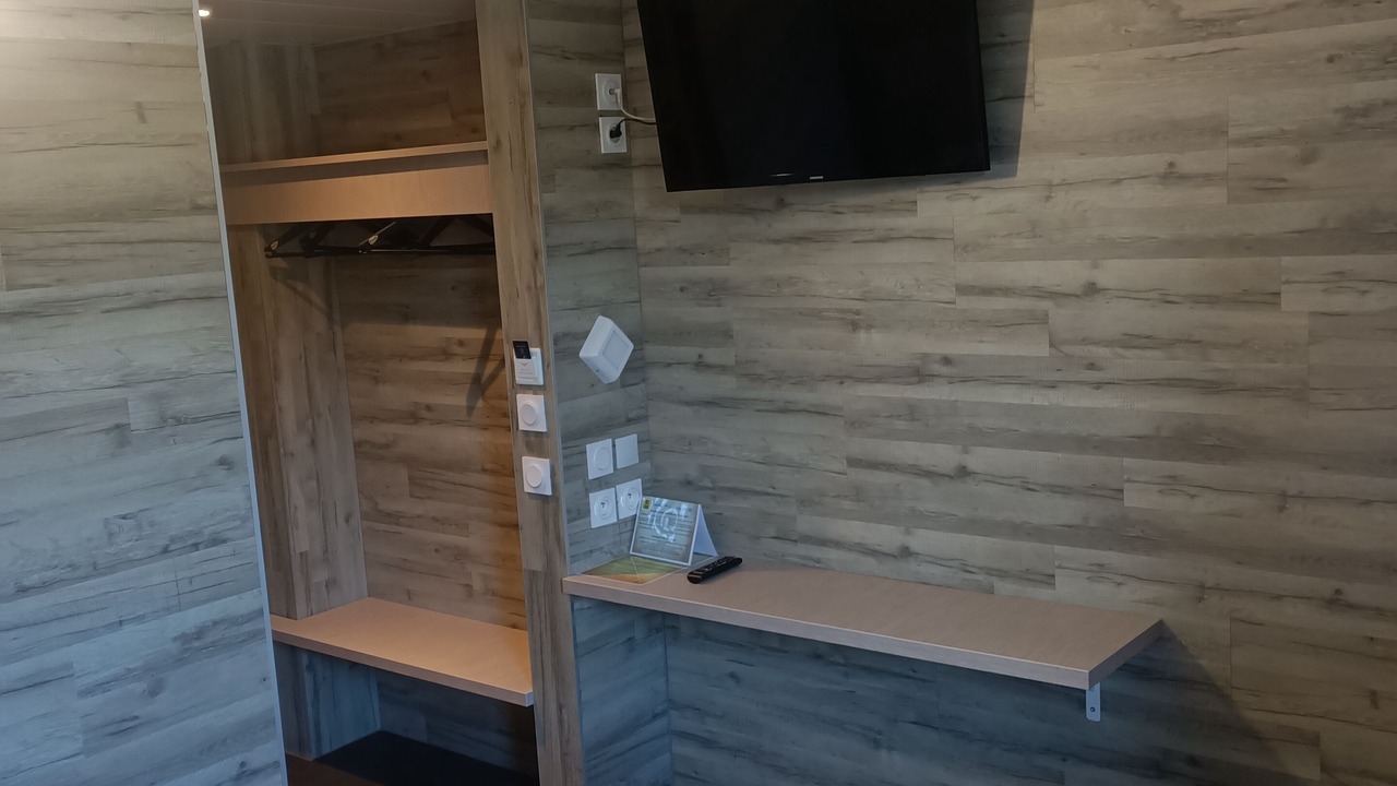 Photo of Bedroom in Saint Tronquet Business Park