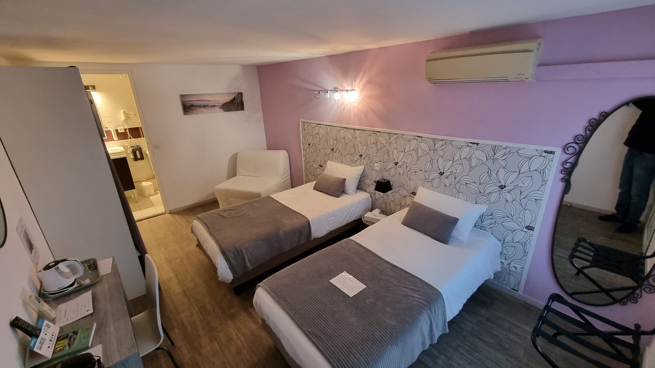 Photo of Bedroom in Medis