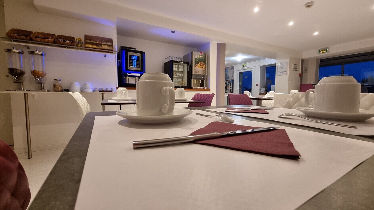 Photo of Others in Medis