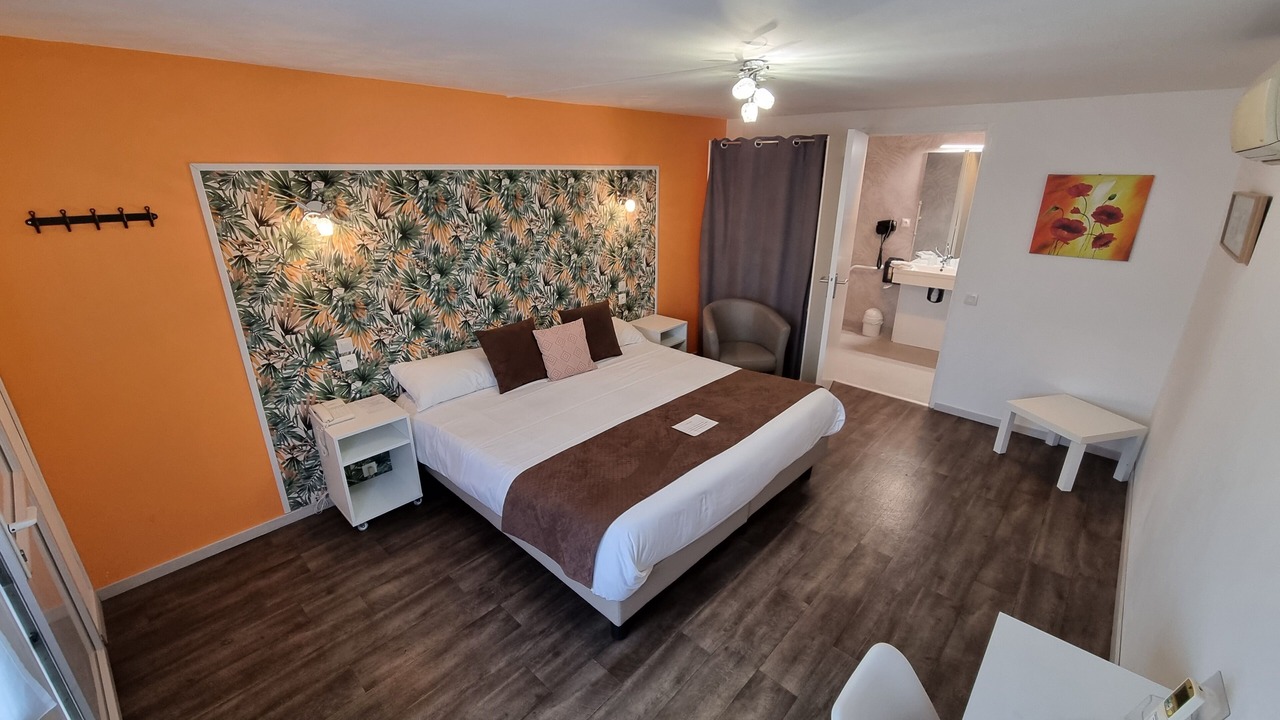 Photo of Bedroom in Medis