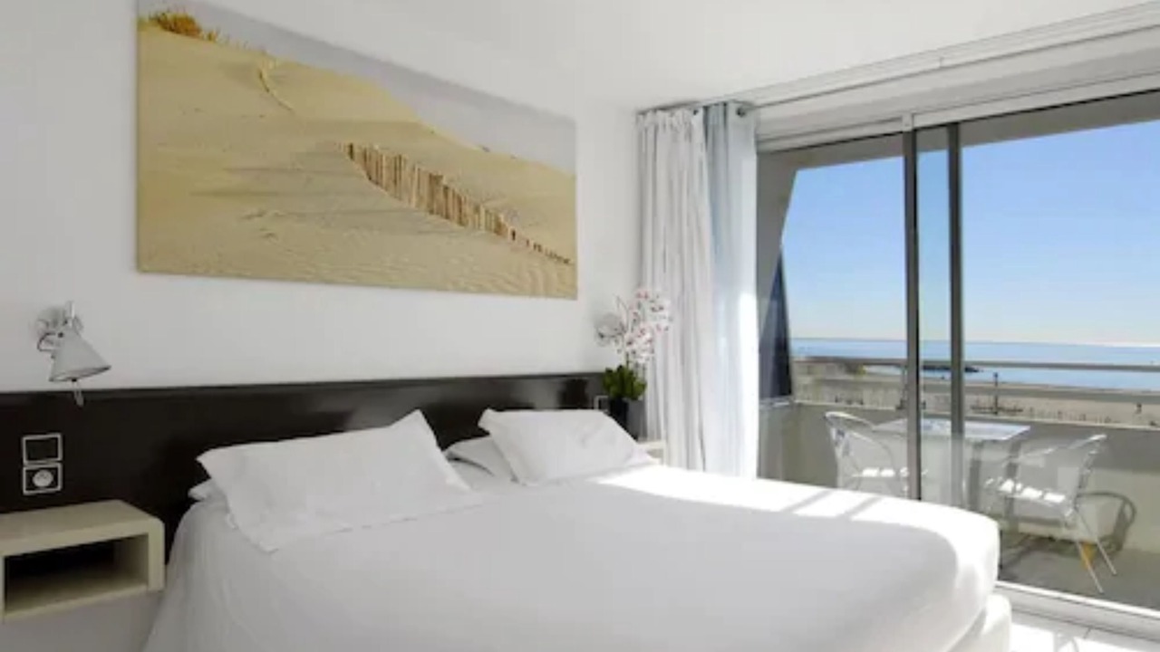 Photo of Bedroom in Palavas-les-Flots