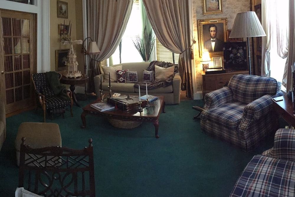 Photo of Others in Lansing