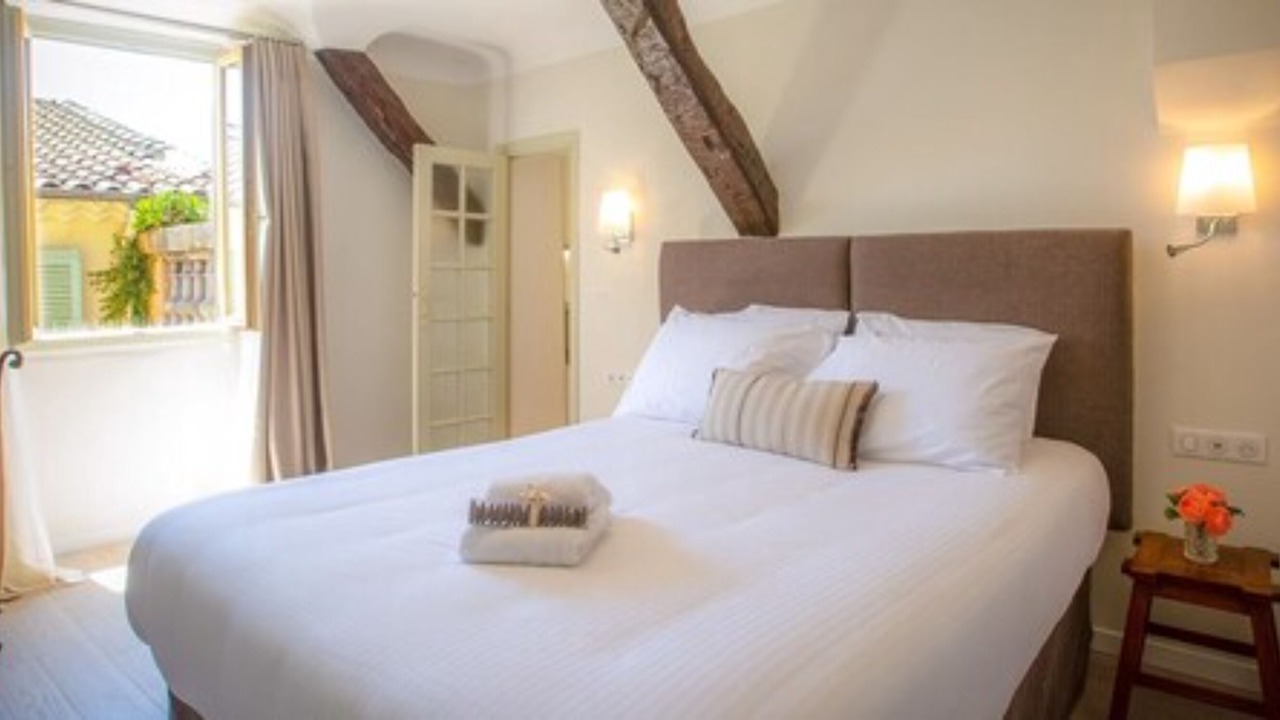 Photo of Bedroom in Valbonne