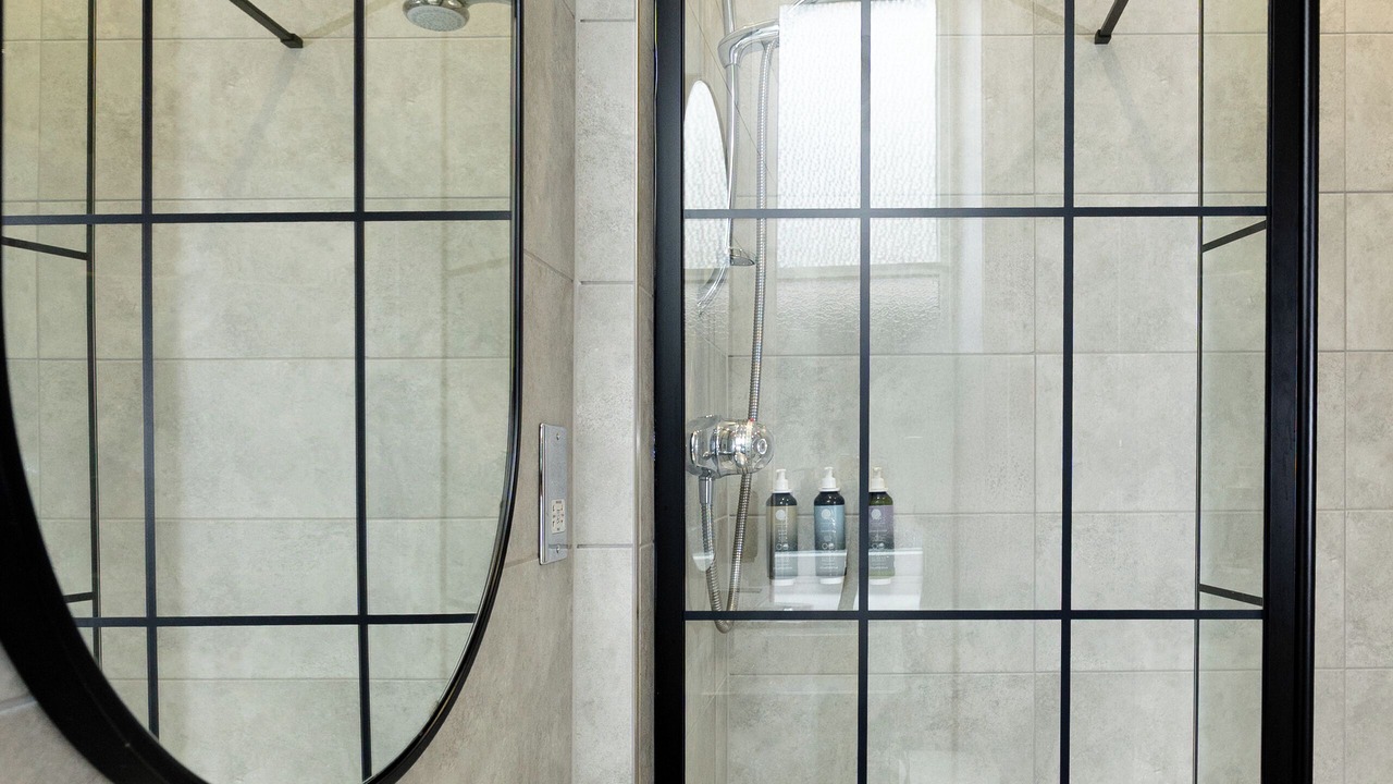 Photo of Others in Littleham