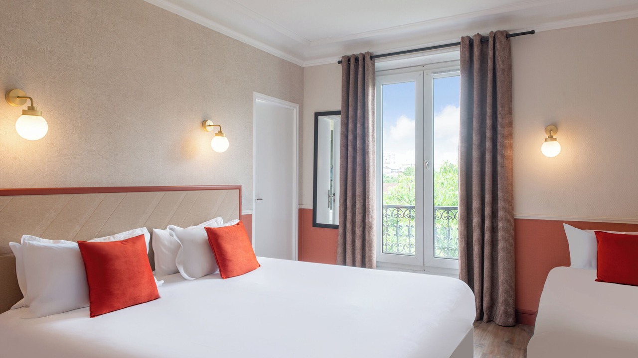 Photo of Bedroom in 13th Arrondissement