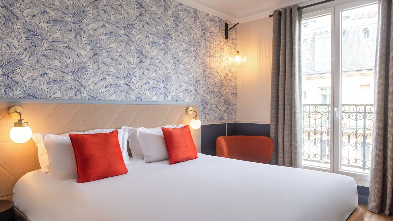 Photo of Bedroom in 13th Arrondissement