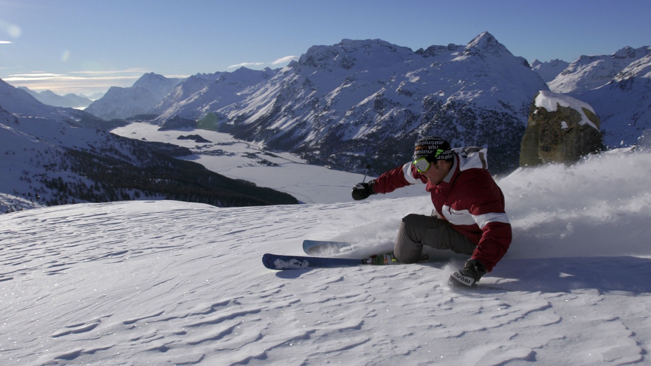 Photo of Others in Samedan