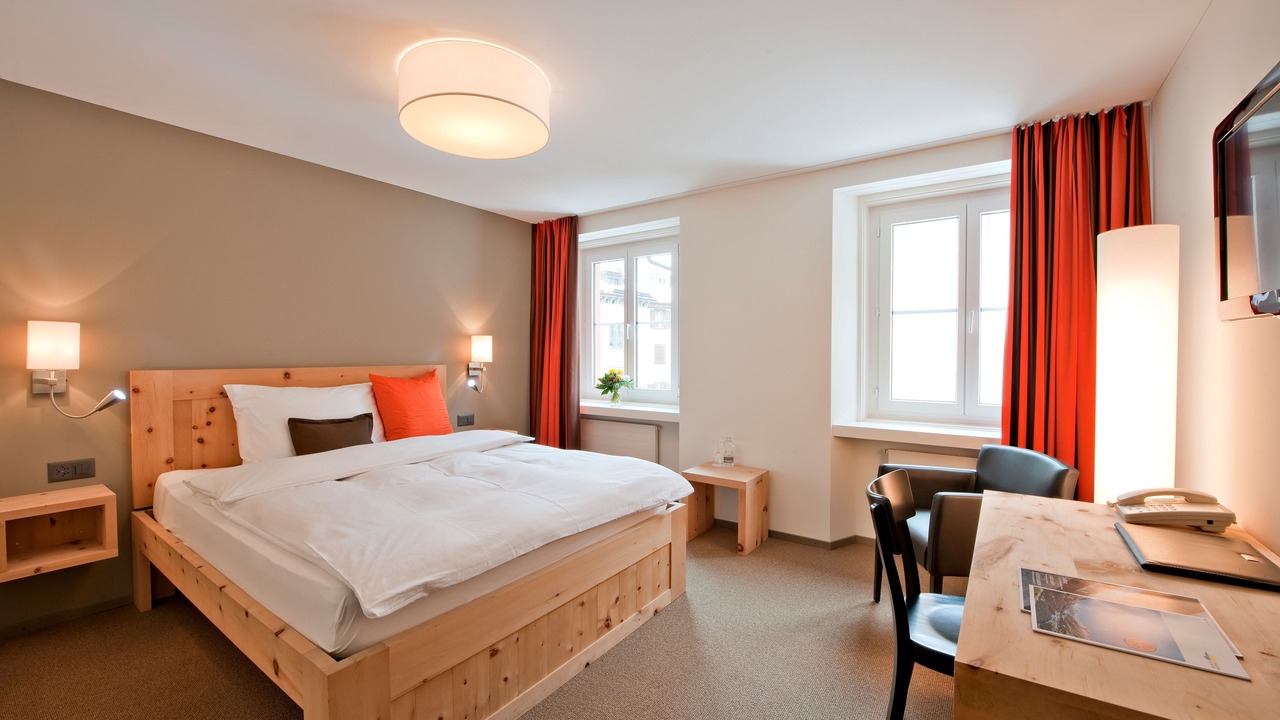 Photo of Bedroom in Samedan