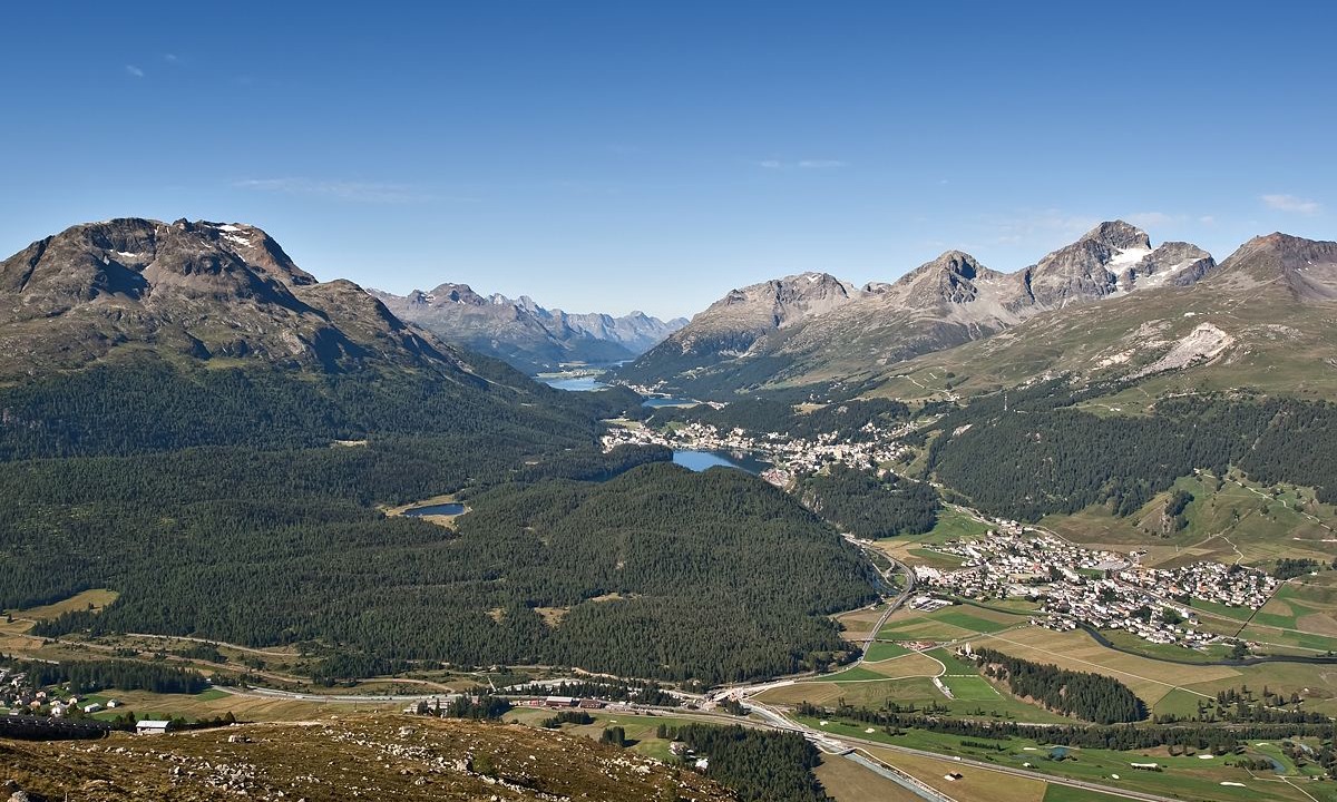 Photo of Others in Samedan