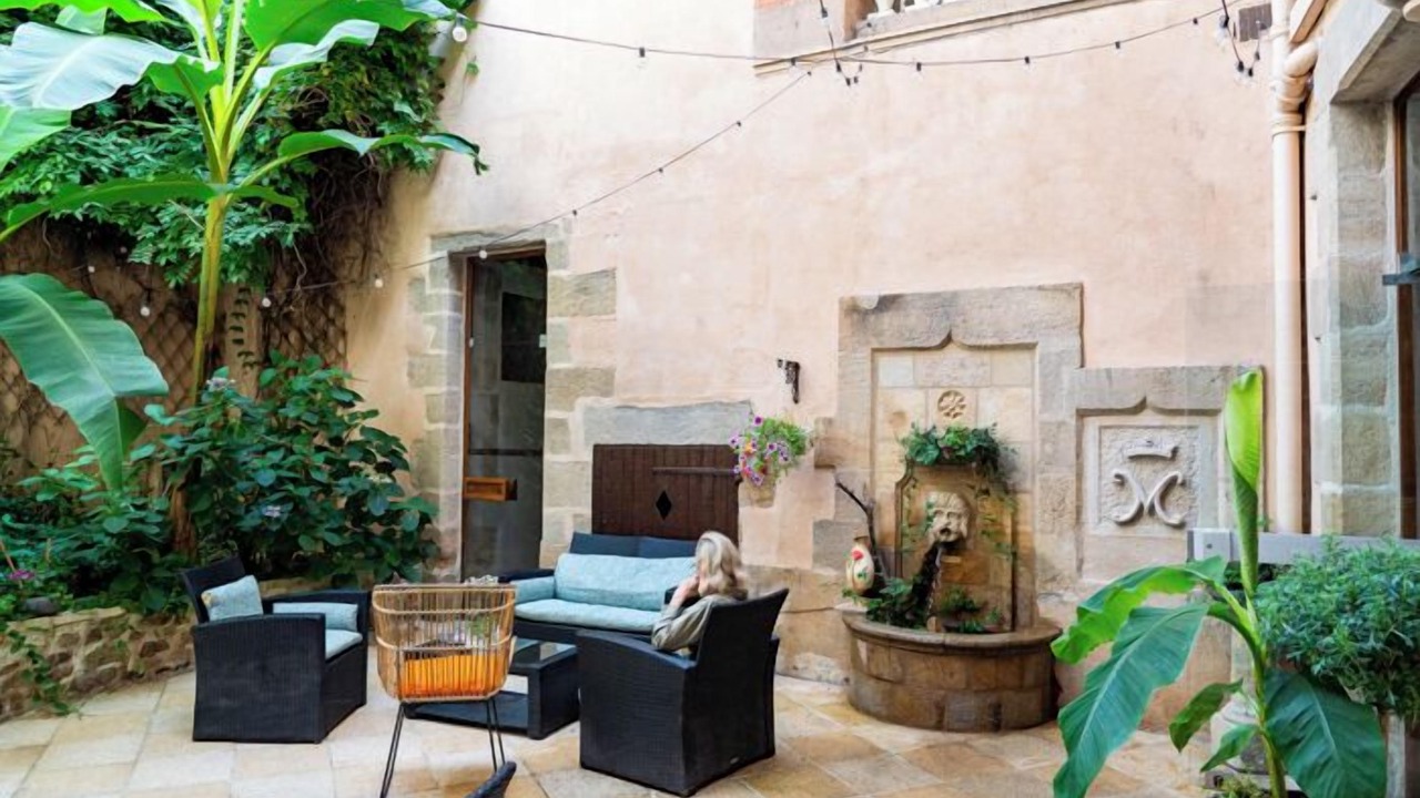 Photo of Patio Balcony in Bourbon-l'Archambault