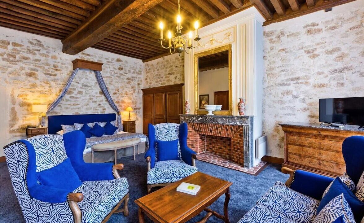 Photo of Bedroom in Bourbon-l'Archambault