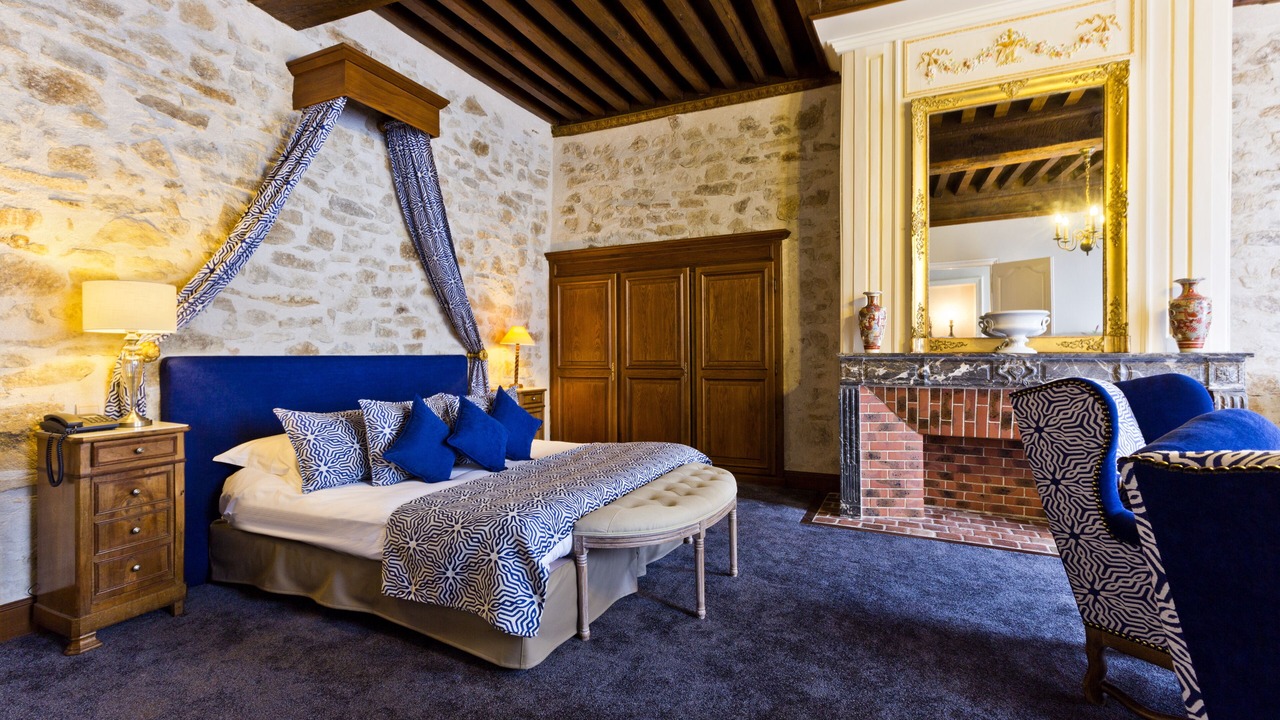 Photo of Bedroom in Bourbon-l'Archambault