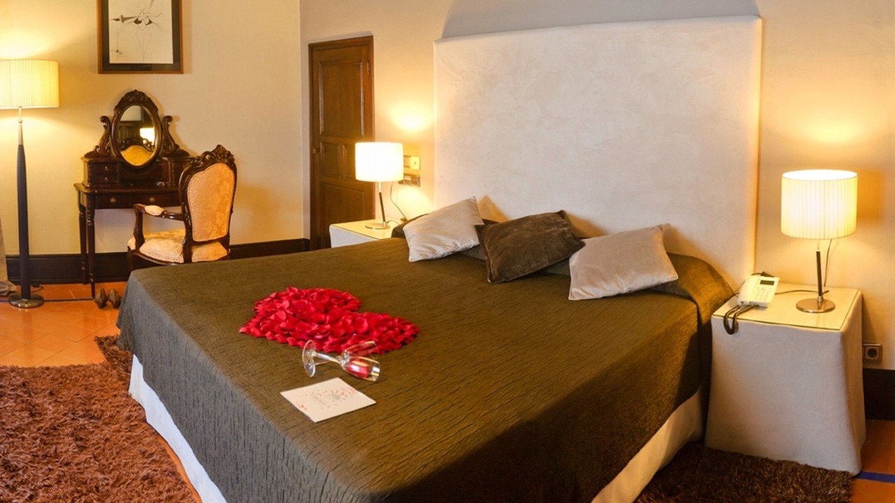 Photo of Bedroom in Torroella de Montgri