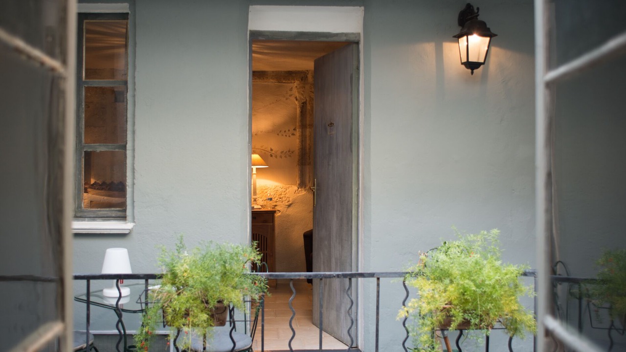 Photo of Outdoor in Avignon City Centre