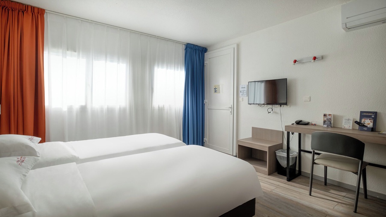 Photo of Bedroom in Vitry-le-Francois