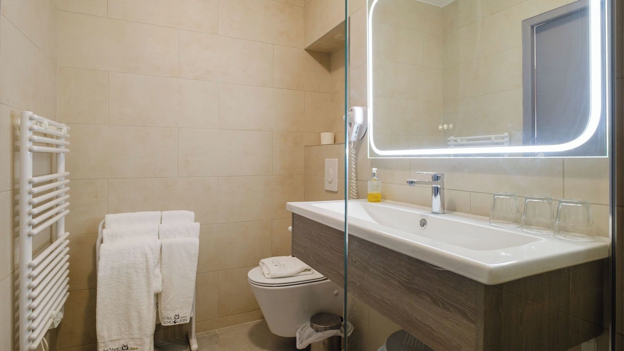 Photo of Bathroom in Vitry-le-Francois