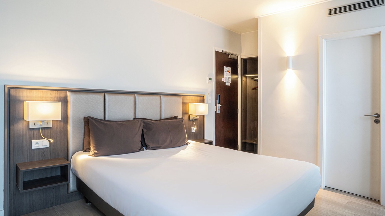 Photo of Bedroom in Quartier des Grandes-Carrieres