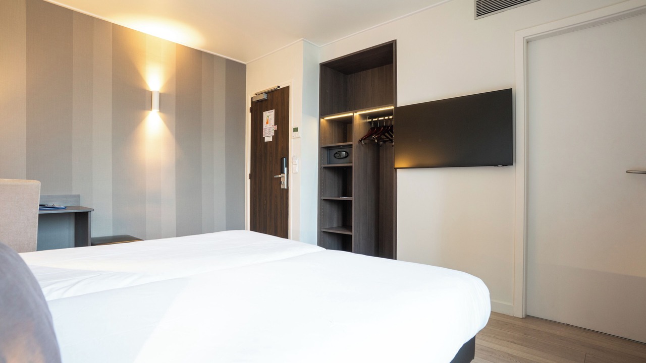Photo of Bedroom in Quartier des Grandes-Carrieres