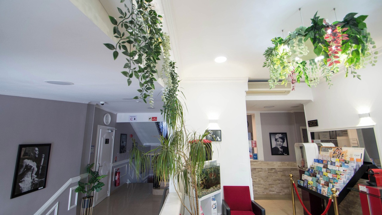 Photo of Others in Vernier