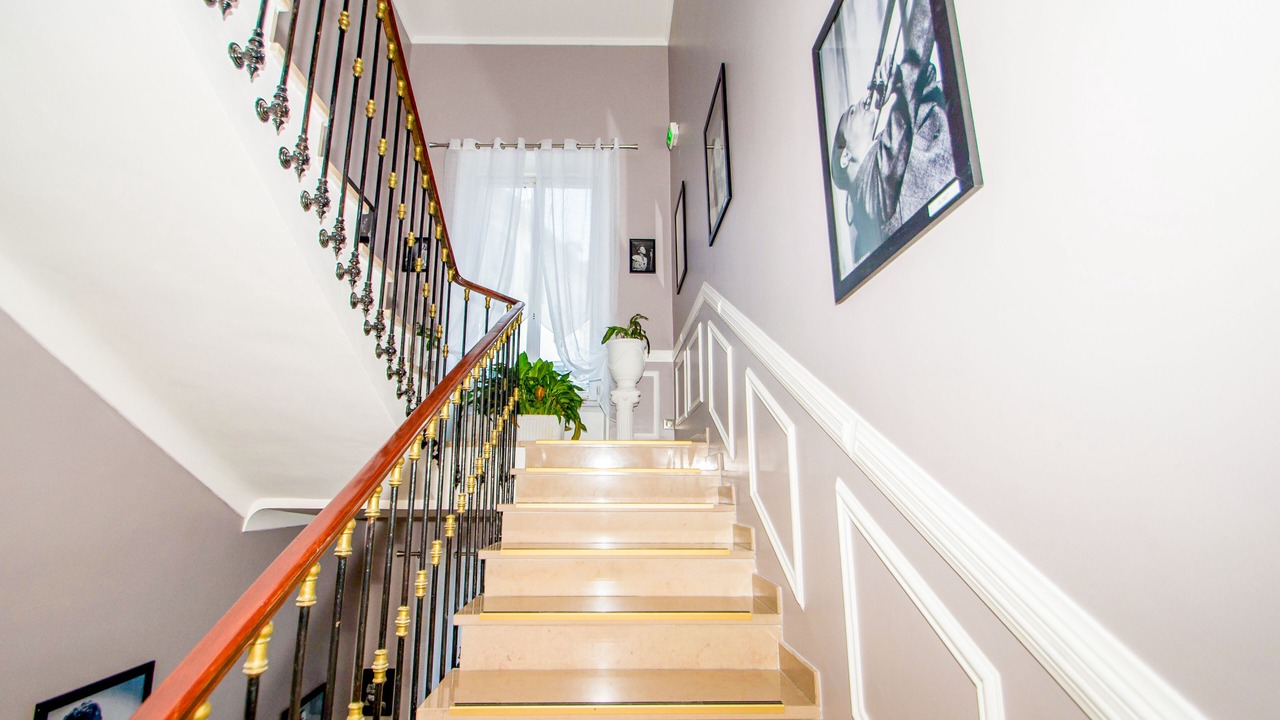 Photo of Others in Vernier