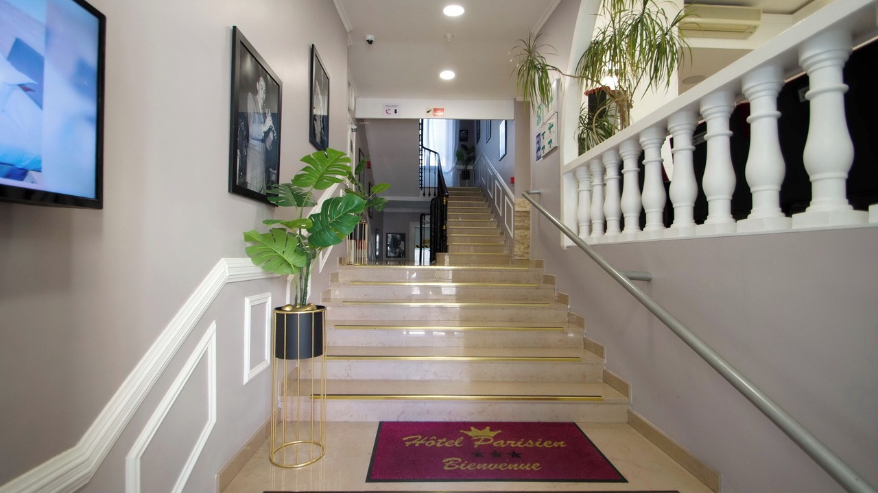 Photo of Others in Vernier