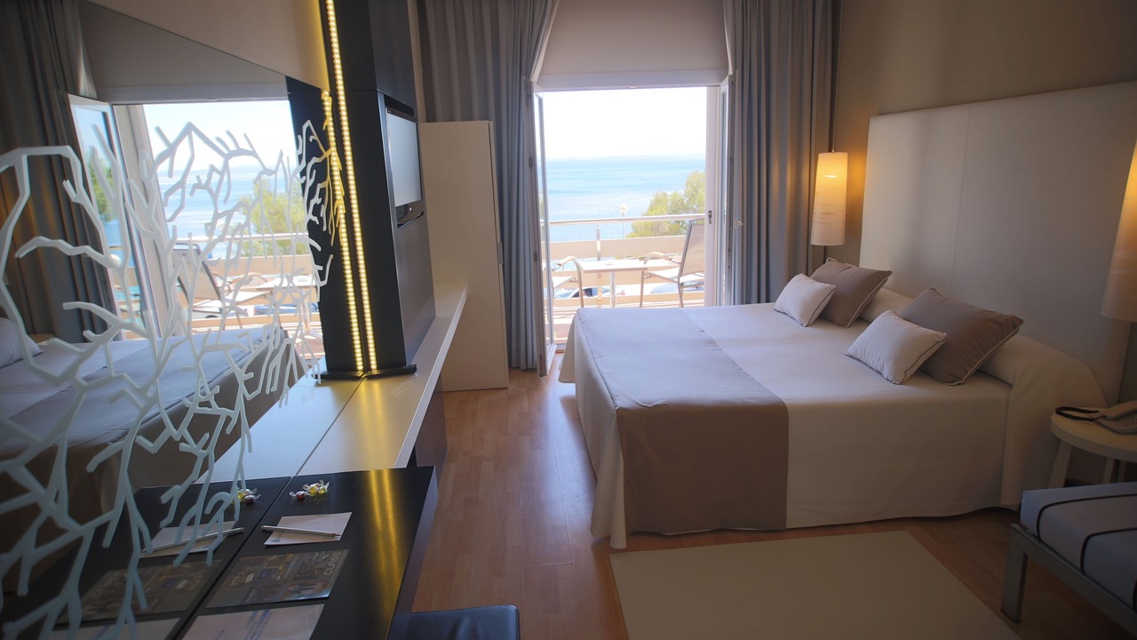 Photo of Bedroom in Almadraba-Canyelles