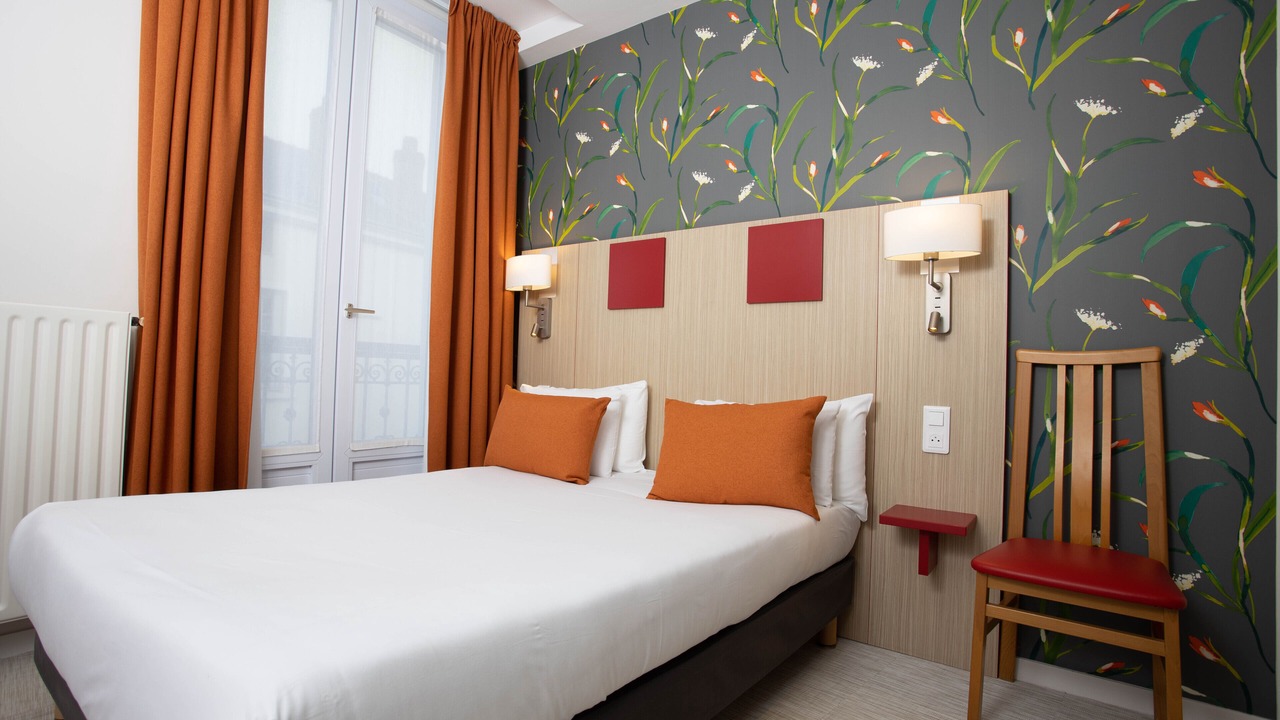 Photo of Bedroom in Downtown Angers