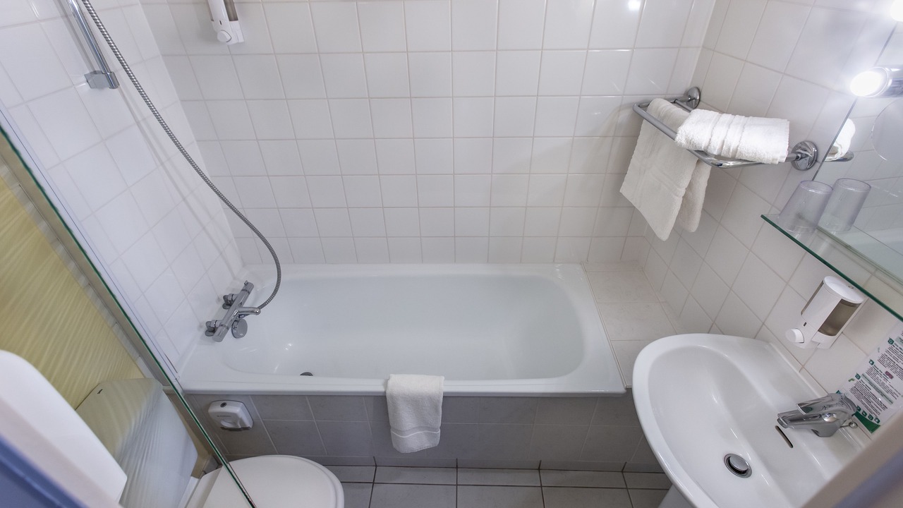Photo of Bathroom in Downtown Angers