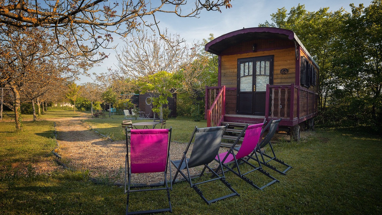 Photo of Outdoor in Le Puy-Notre-Dame