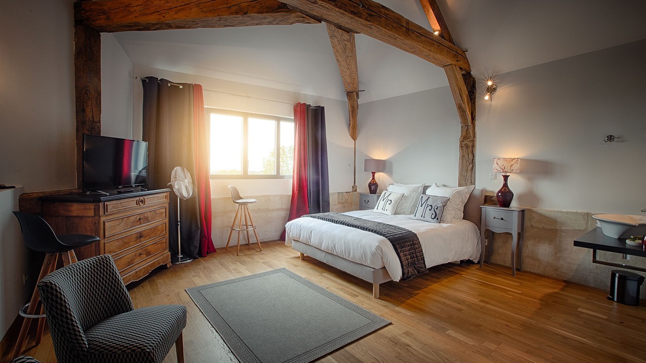 Photo of Bedroom in Le Puy-Notre-Dame