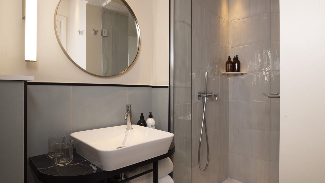 Photo of Others in Les Iles