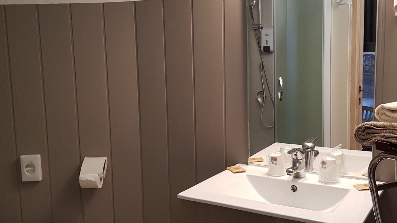 Photo of Bathroom in Manosque