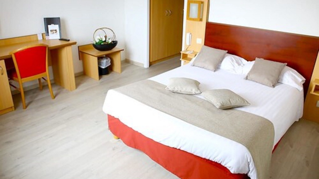 Photo of Bedroom in Le Grau-Du-Roi
