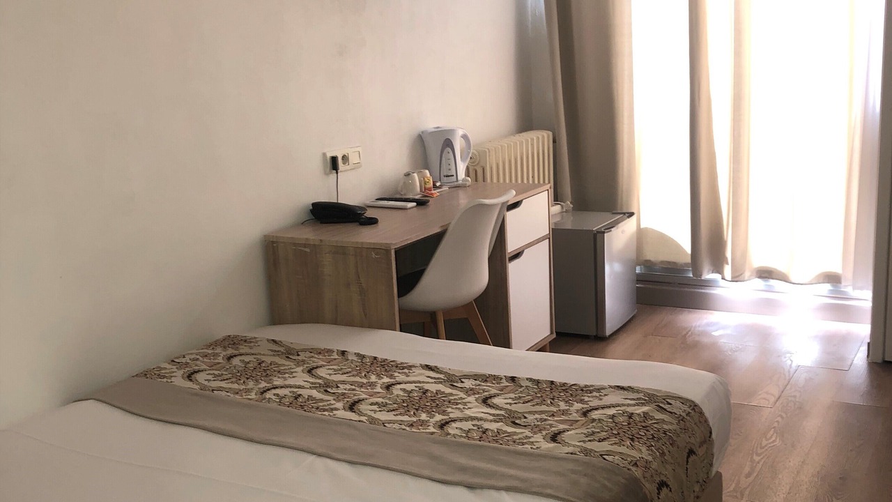 Photo of Bedroom in Faubourg