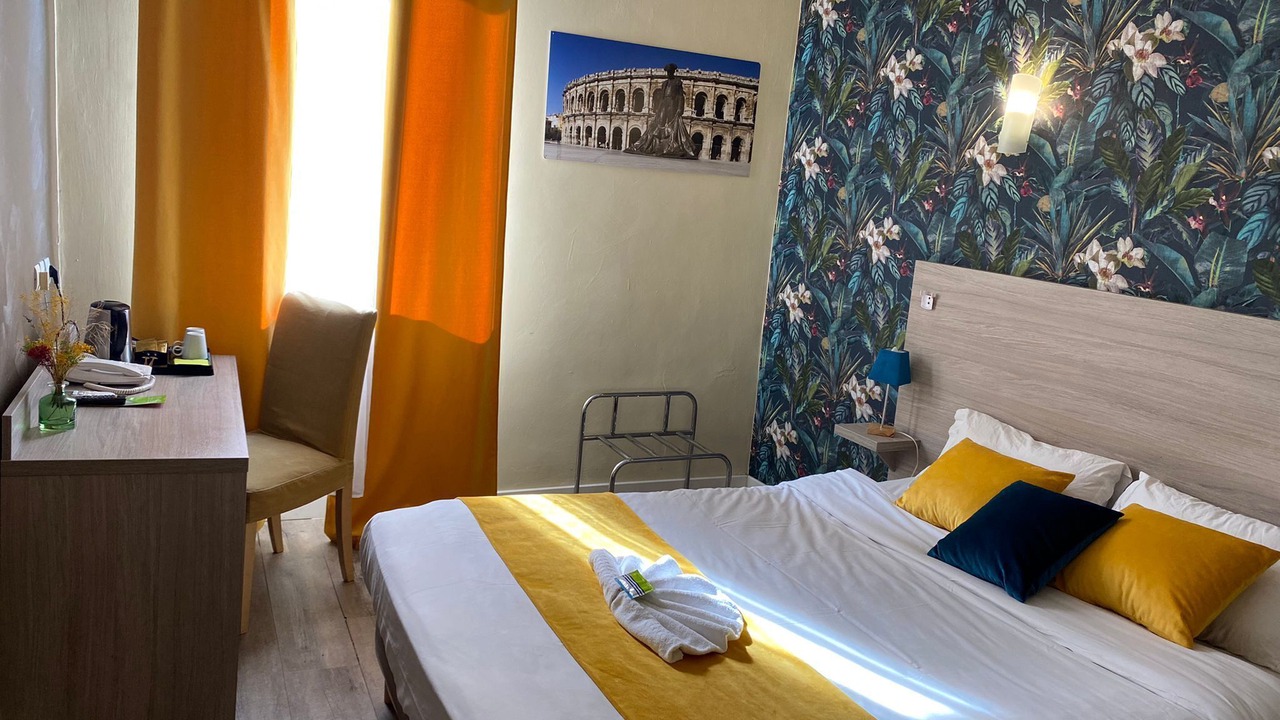 Photo of Bedroom in Faubourg