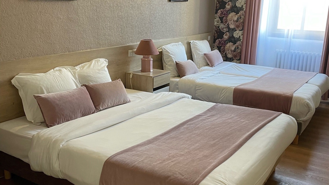 Photo of Others in Faubourg