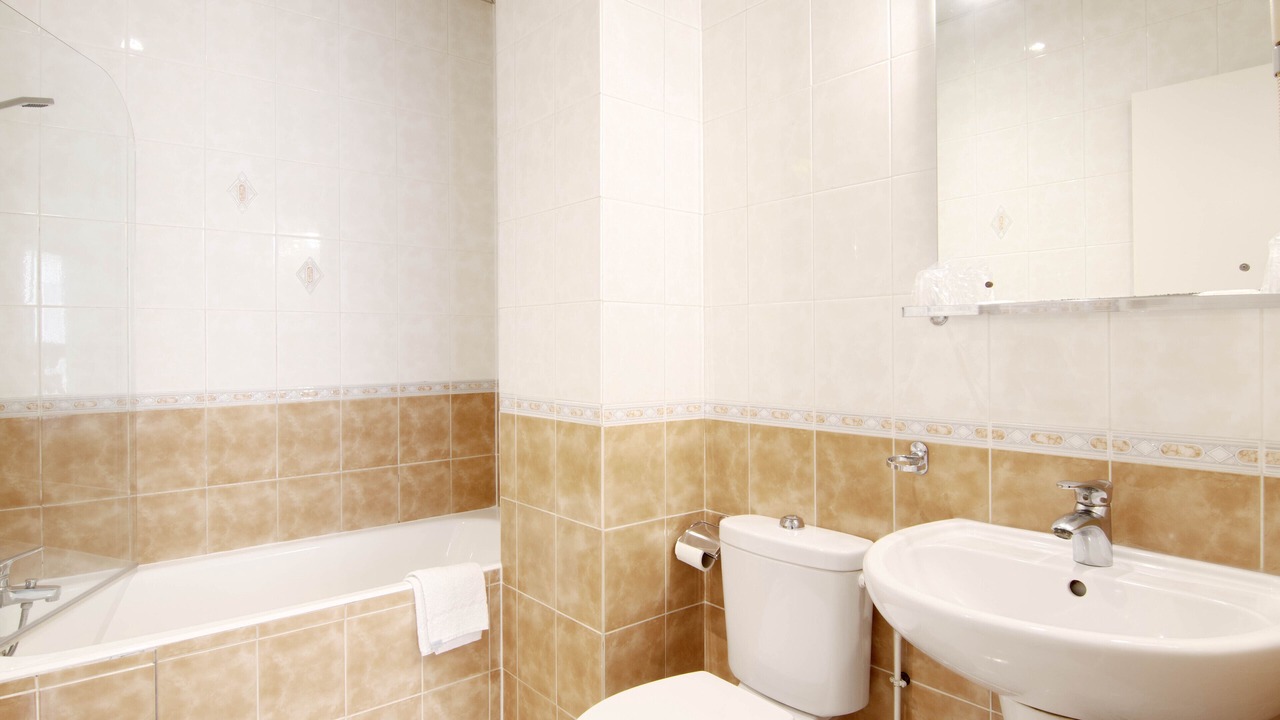 Photo of Bathroom in Levallois-Perret