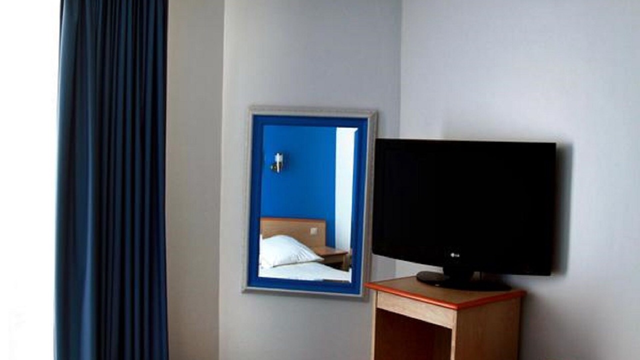 Photo of Bedroom in Levallois-Perret