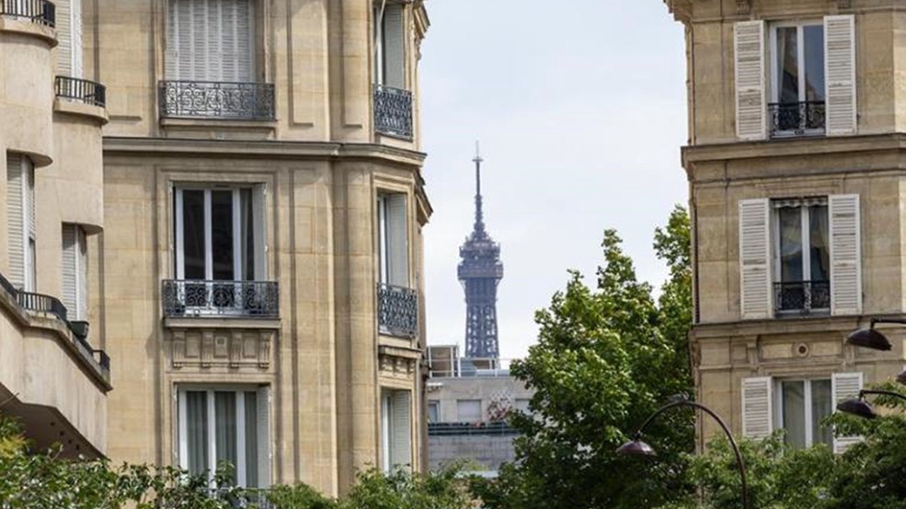 Photo of Others in Neuilly-sur-Seine