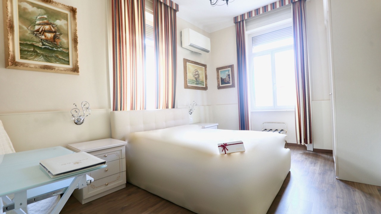 Photo of Bedroom in Paradiso