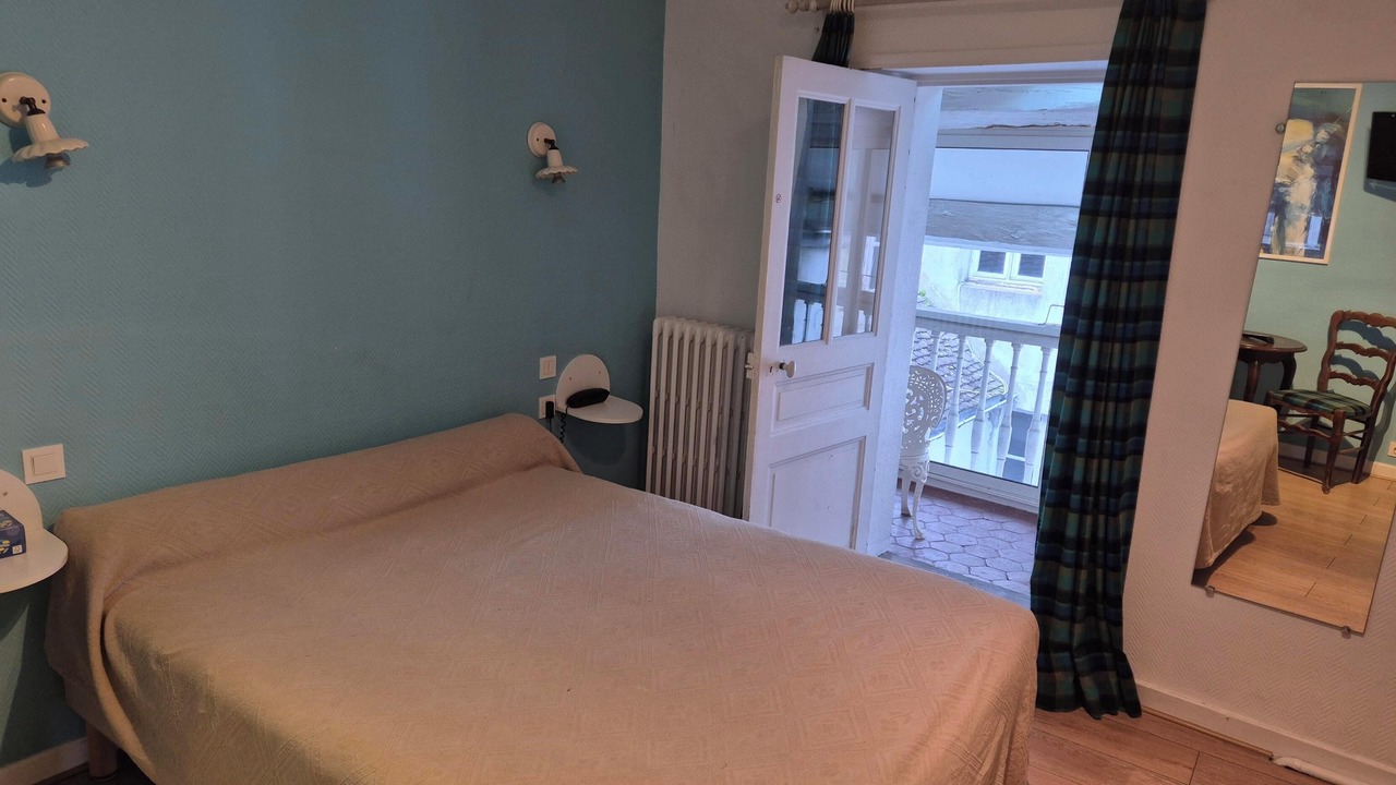 Photo of Bedroom in Centre