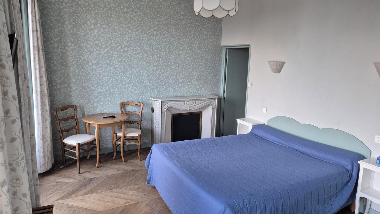Photo of Bedroom in Centre