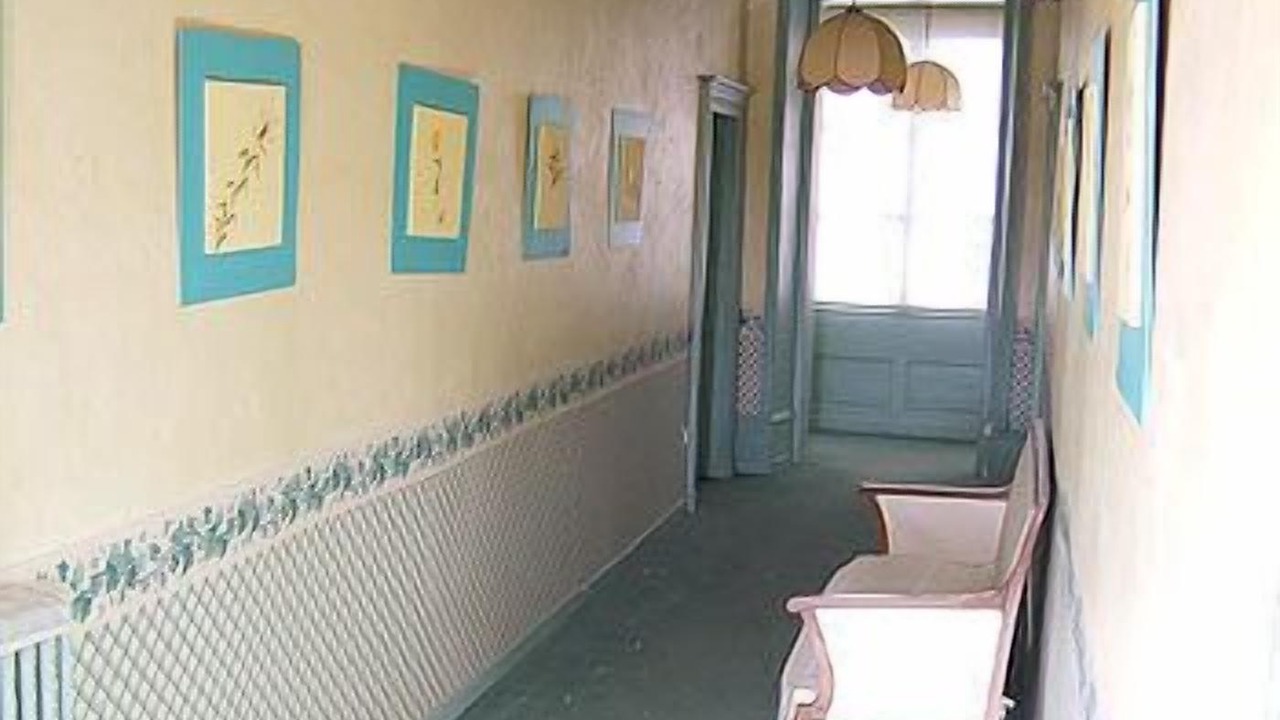 Photo of Others in Centre