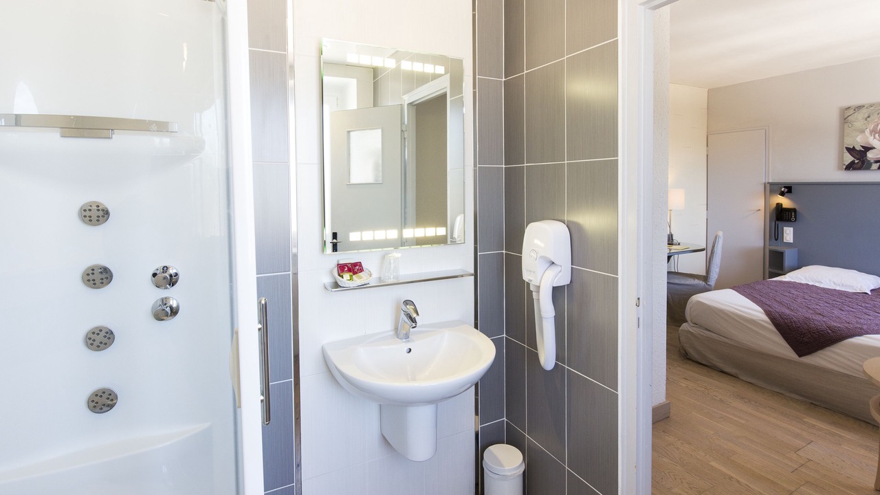 Photo of Bedroom in Luxeuil-les-Bains