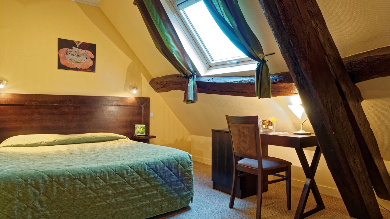 Photo of Bedroom in Couches