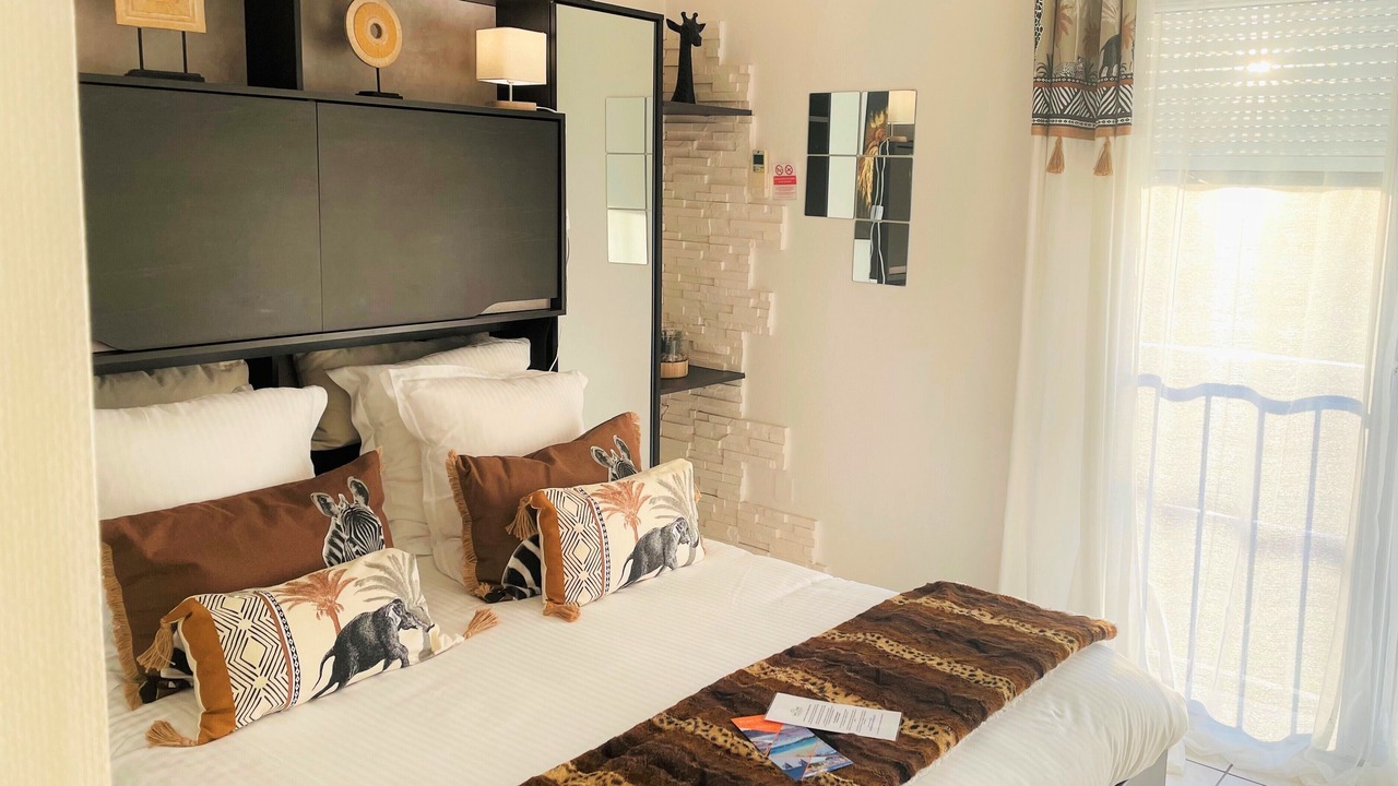 Photo of Bedroom in Hyeres