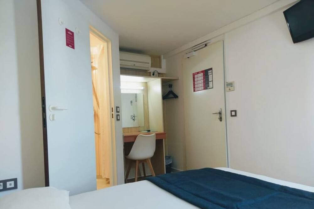 Photo of Bedroom in Perpignan