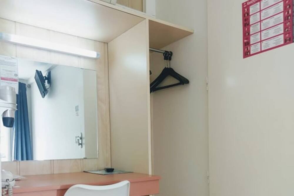 Photo of Bedroom in Perpignan