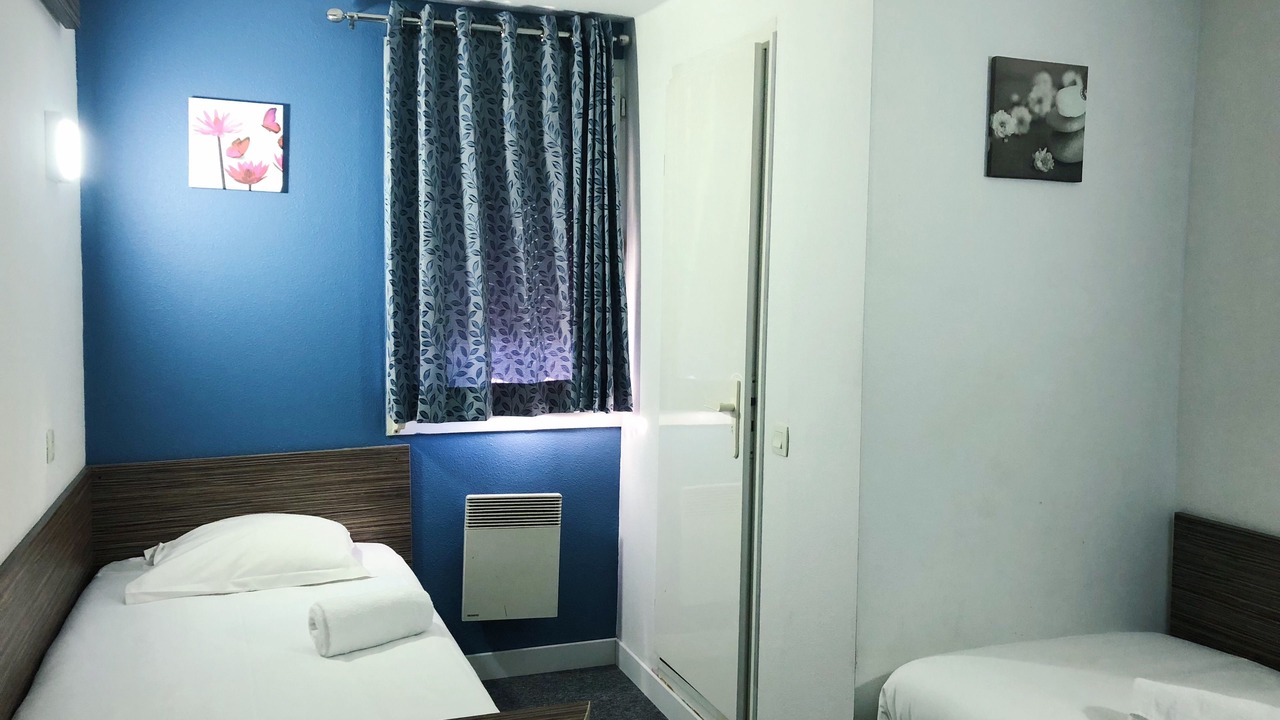 Photo of Bathroom in Noyelles-Godault