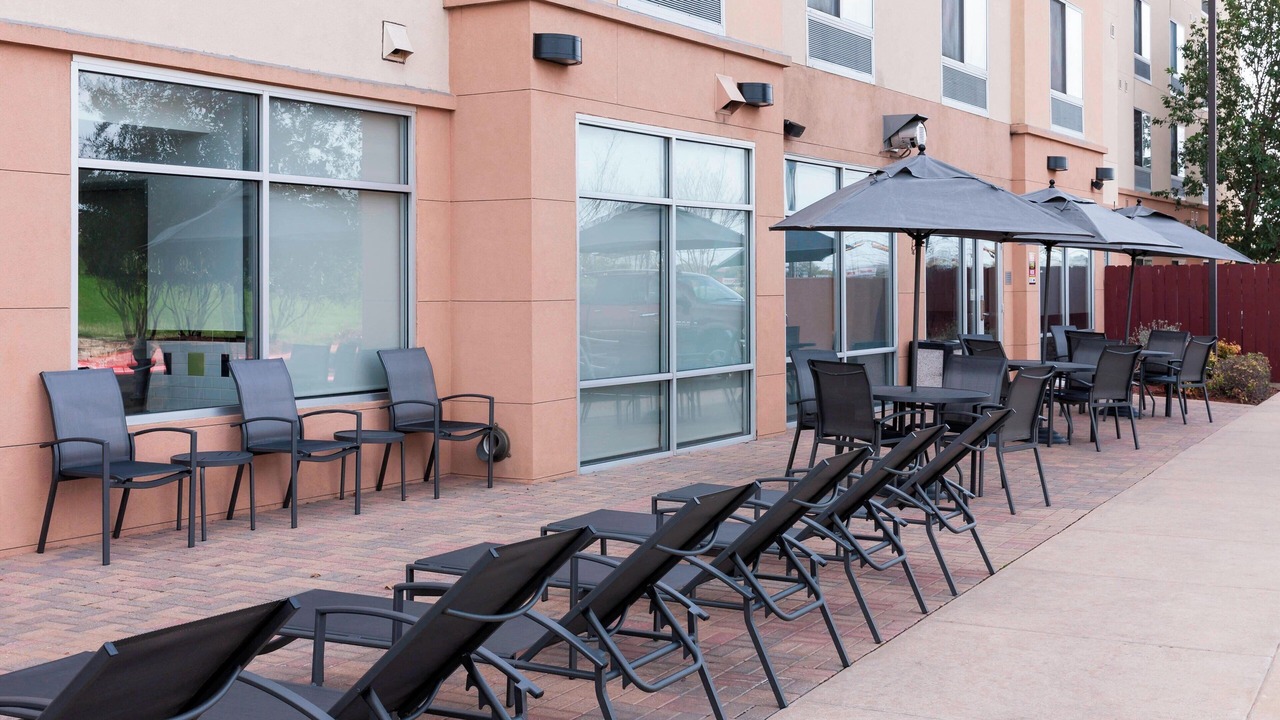 Photo of Outdoor in McNeil